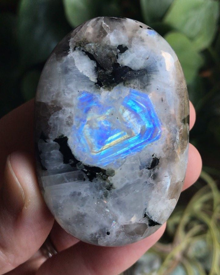 Flashy Moonstone Palm Stone