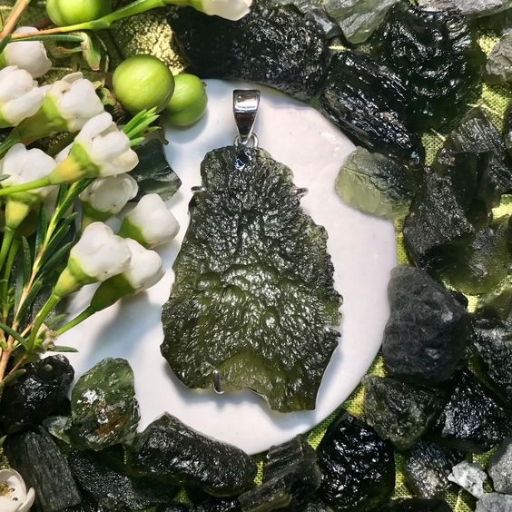 Natural Moldavite (Czech Republic)