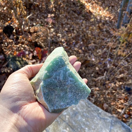 Green Aventurine Rough Crystal (1 Kg)