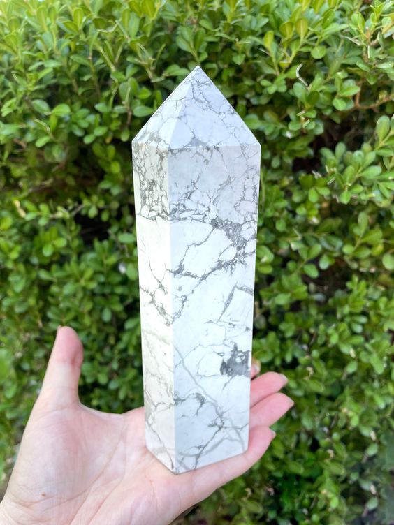 Howlite Tower