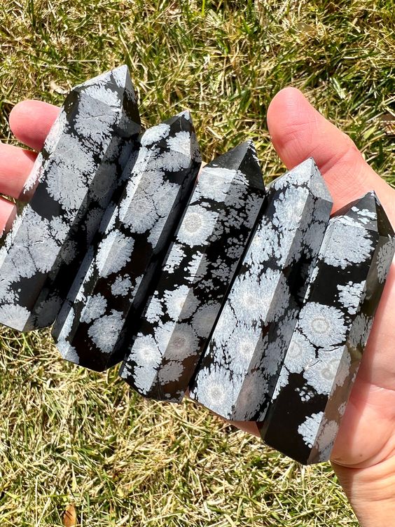 Snowflake Obsidian Tower