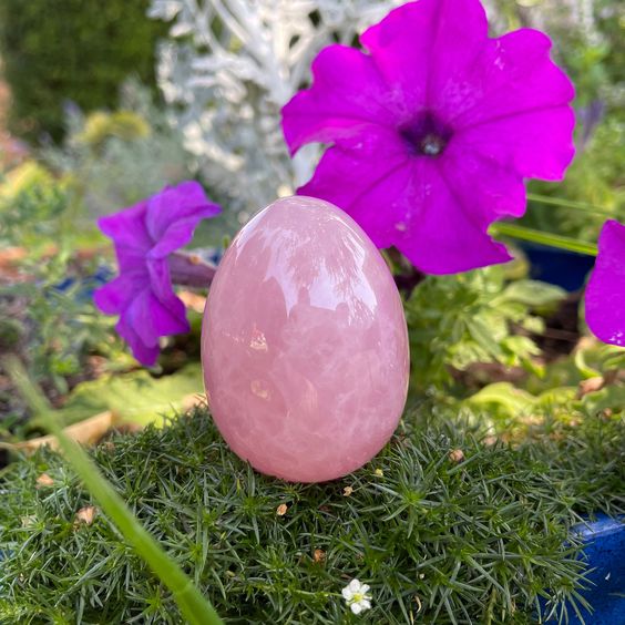 Rose Quartz Crystal Egg
