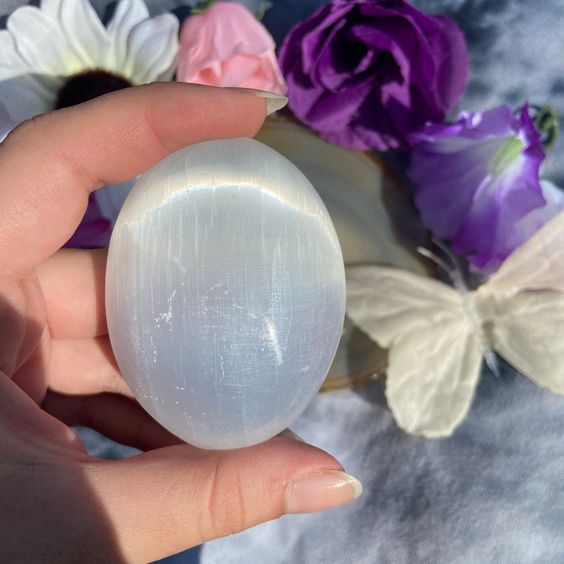 Selenite Palm Stones