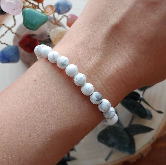 Howlite Crystal Bracelet