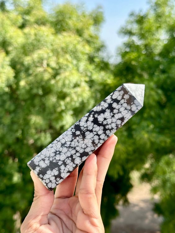Snowflake Obsidian Tower