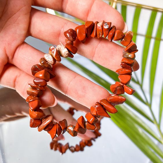 Red Jasper Chips Crystal Barcelet