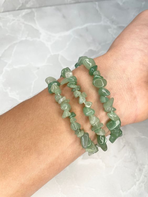 Green Aventurine Chips Crystal Bracelet