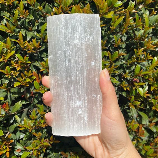 Selenite Raw Chunks